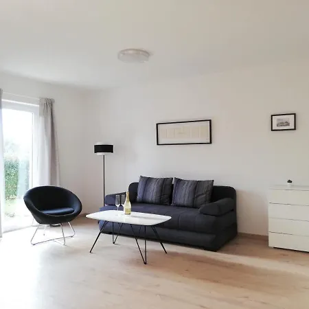 Apartment Punta E With Garden *