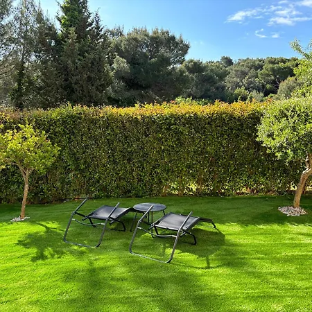 Apartment Punta E With Garden *